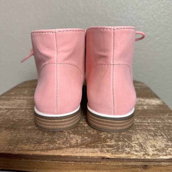New ED Ellen DeGeneres Strawberry Pink Korie Boot - Picture 10 of 11